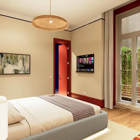 Oddly Hotel 3*
